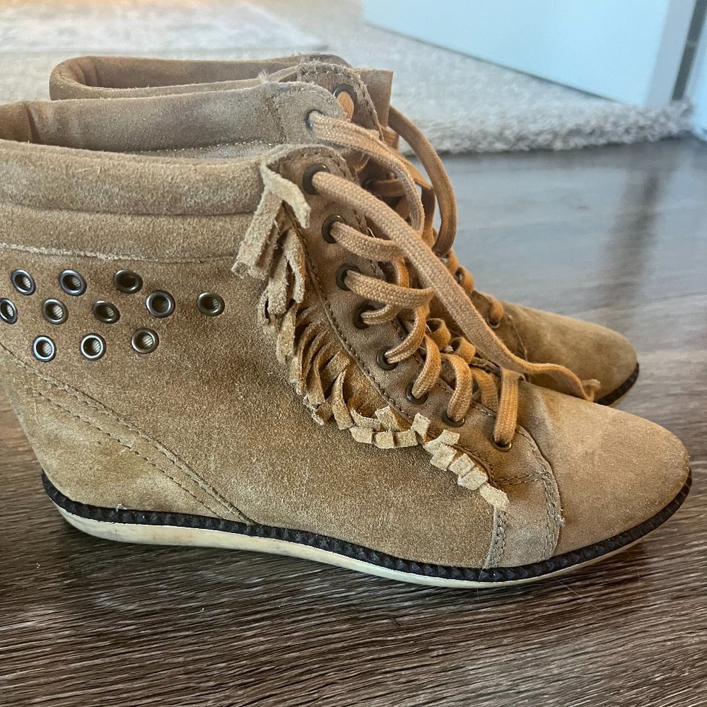 Suede wedge sneakers